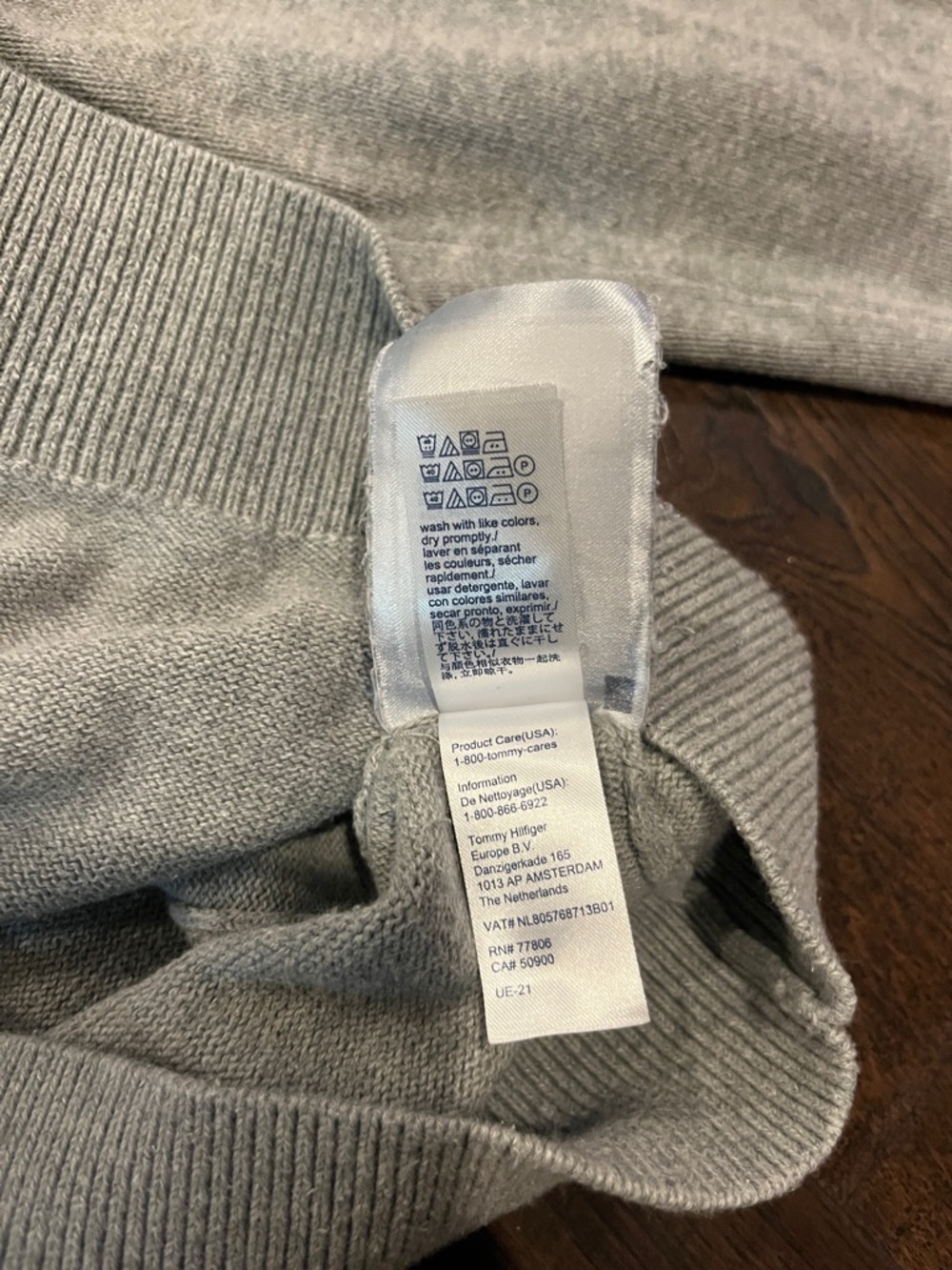 Tommy Hilfiger Light Gray Half-Zip Sweater with Flag Logo - Picture 9 of 11